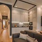 Port - 2 Bedrooms In Campo De Ourique Lisboa