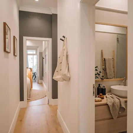 Port - 2 Bedrooms In Campo De Ourique Apartament Lizbona