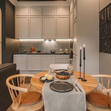 Port - 2 Bedrooms In Campo De Ourique Lissabon