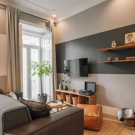 Port - 2 Bedrooms In Campo De Ourique Apartment